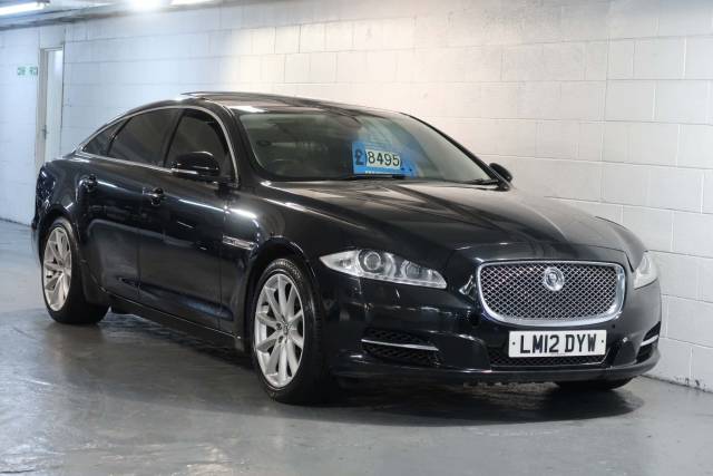 Jaguar Xj 3.0d V6 Luxury 4dr Auto [LWB] Saloon Diesel BLACK