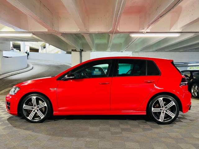 2014 Volkswagen Golf 2.0 TSI R 5dr