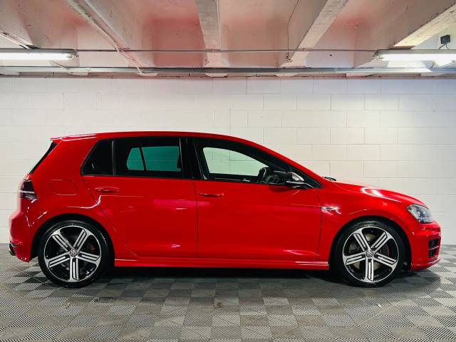 2014 Volkswagen Golf 2.0 TSI R 5dr