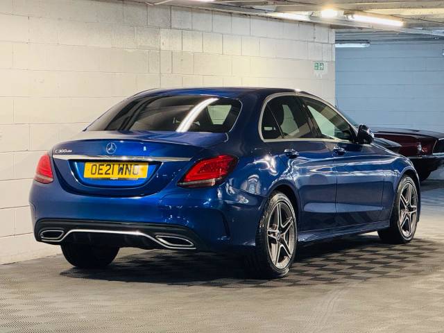 2021 Mercedes-Benz C Class 2.0 C300de AMG Line Edition 4dr 9G-Tronic
