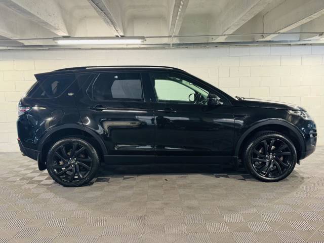 2016 Land Rover Discovery Sport 2.0 TD4 180 HSE Black 5dr Auto