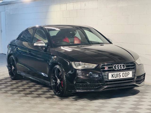 Audi S3 2.0 S3 TFSI Quattro 4dr S Tronic Saloon Petrol BLACK