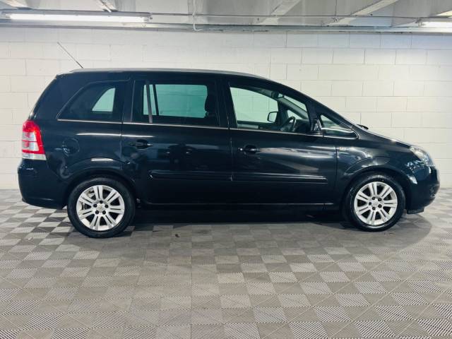 2013 Vauxhall Zafira 1.8i Design 5dr