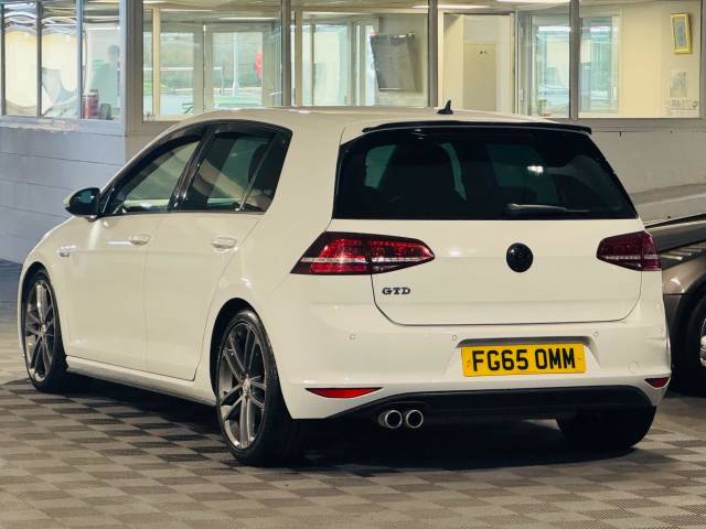 2015 Volkswagen Golf 2.0 TDI GTD 5dr