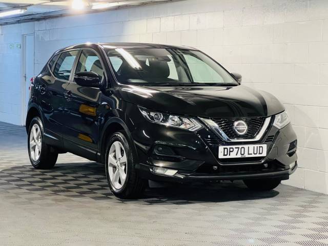 Nissan Qashqai 1.3 DiG-T 160 [157] Acenta Premium 5dr DCT Hatchback Petrol BLACK