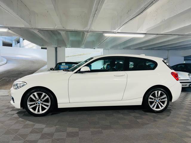 2019 BMW 1 Series 118i [1.5] Sport 3dr [Nav/Servotronic]