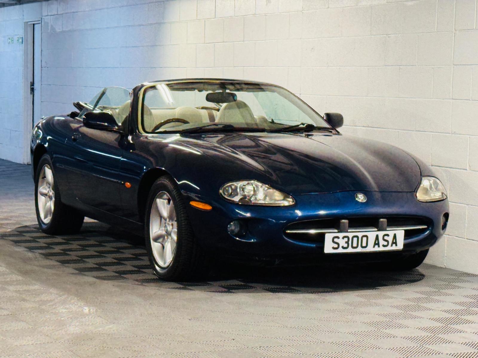 1999 Jaguar Xk8