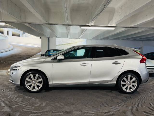 2018 Volvo V40 1.5 T2 [122] Inscription 5dr Geartronic