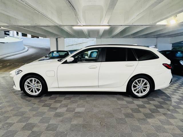 2020 BMW 3 Series 2.0 330e SE Pro 5dr Step Auto