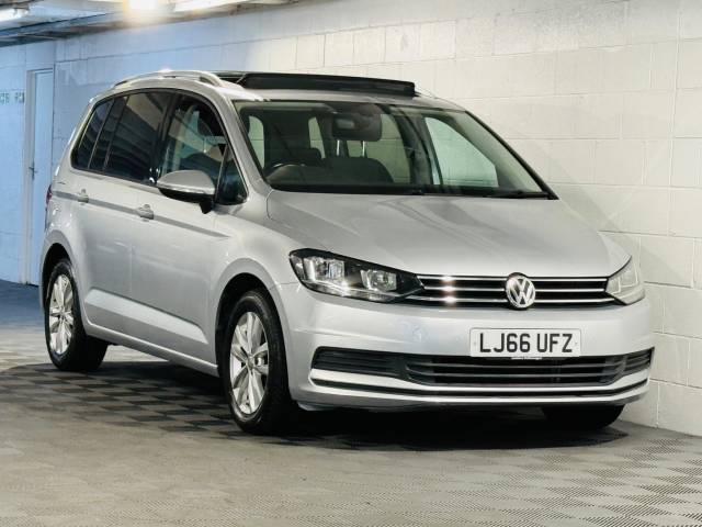 Volkswagen Touran 1.2 TSI SE Family 5dr MPV Petrol SILVER