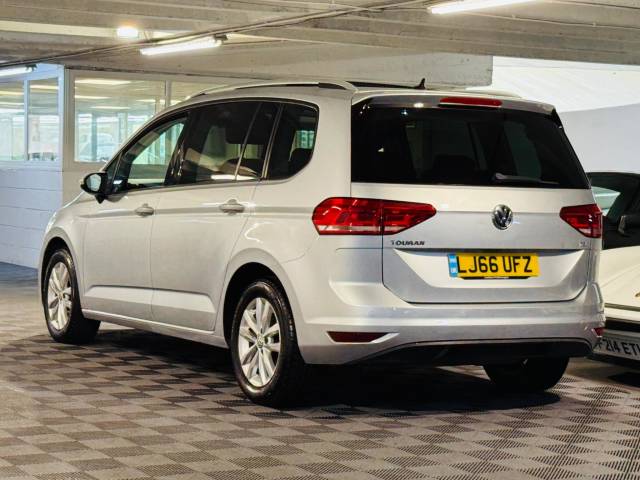 2016 Volkswagen Touran 1.2 TSI SE Family 5dr