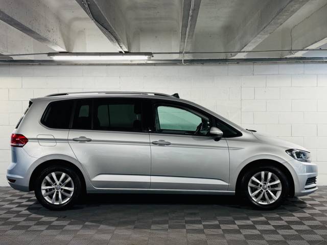 2016 Volkswagen Touran 1.2 TSI SE Family 5dr