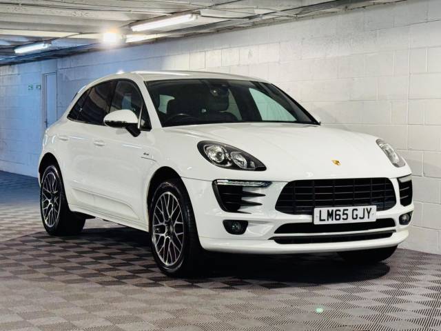 Porsche Macan 3.0 S Diesel 5dr PDK Estate Diesel WHITE