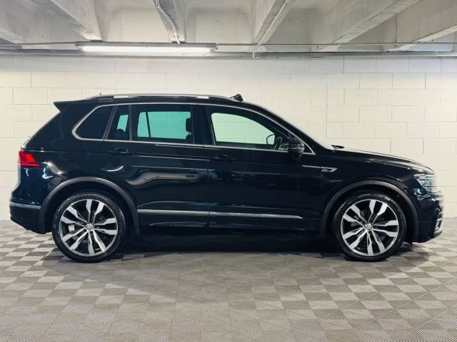 2017 Volkswagen Tiguan 2.0 TDi 150 R-Line 5dr