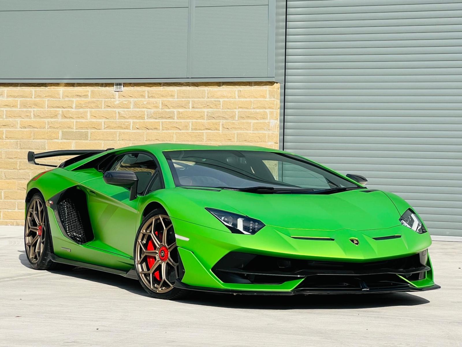 2019 Lamborghini Aventador