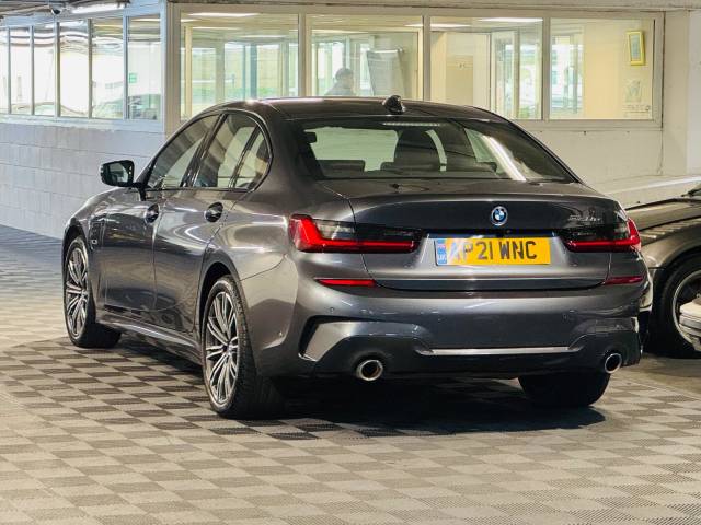 2021 BMW 3 Series 2.0 330e M Sport 4dr Step Auto