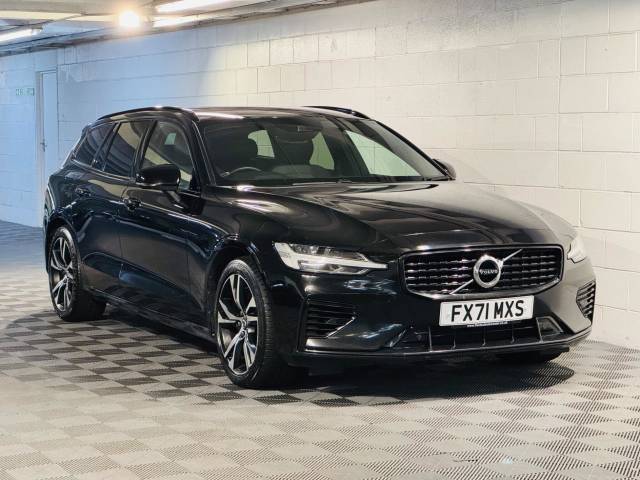 Volvo V60 2.0 T6 Recharge PHEV R DESIGN 5dr AWD Auto Estate Petrol / Electric Hybrid BLACK