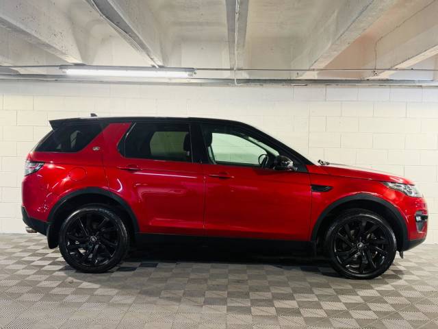 2016 Land Rover Discovery Sport 2.0 TD4 180 HSE Black 5dr Auto