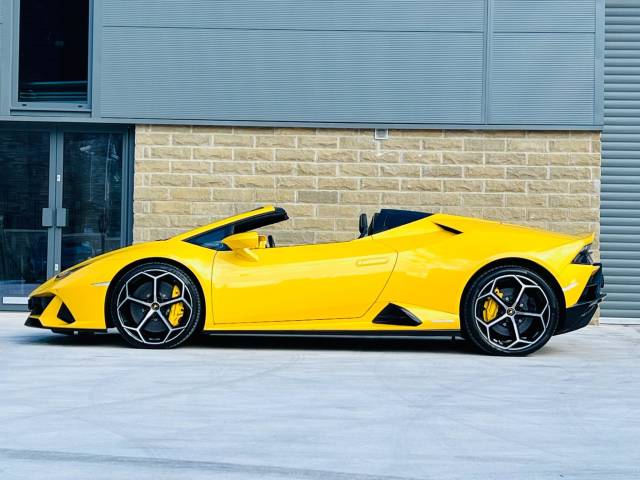 2024 Lamborghini Huracan 5.2 V10 640 2dr Auto AWD