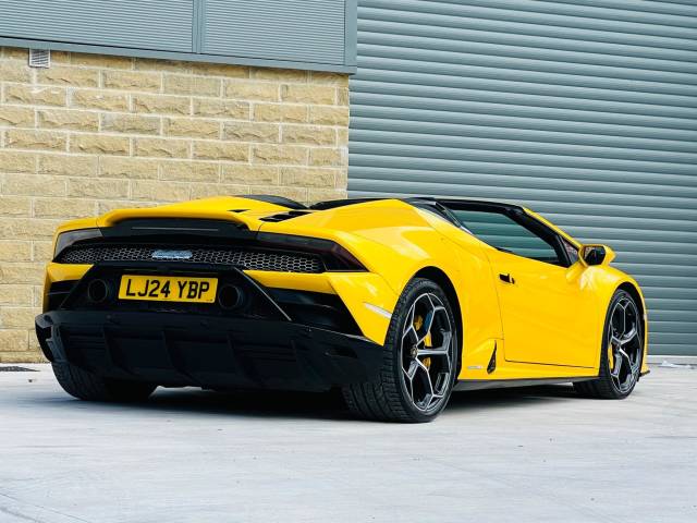2024 Lamborghini Huracan 5.2 V10 640 2dr Auto AWD