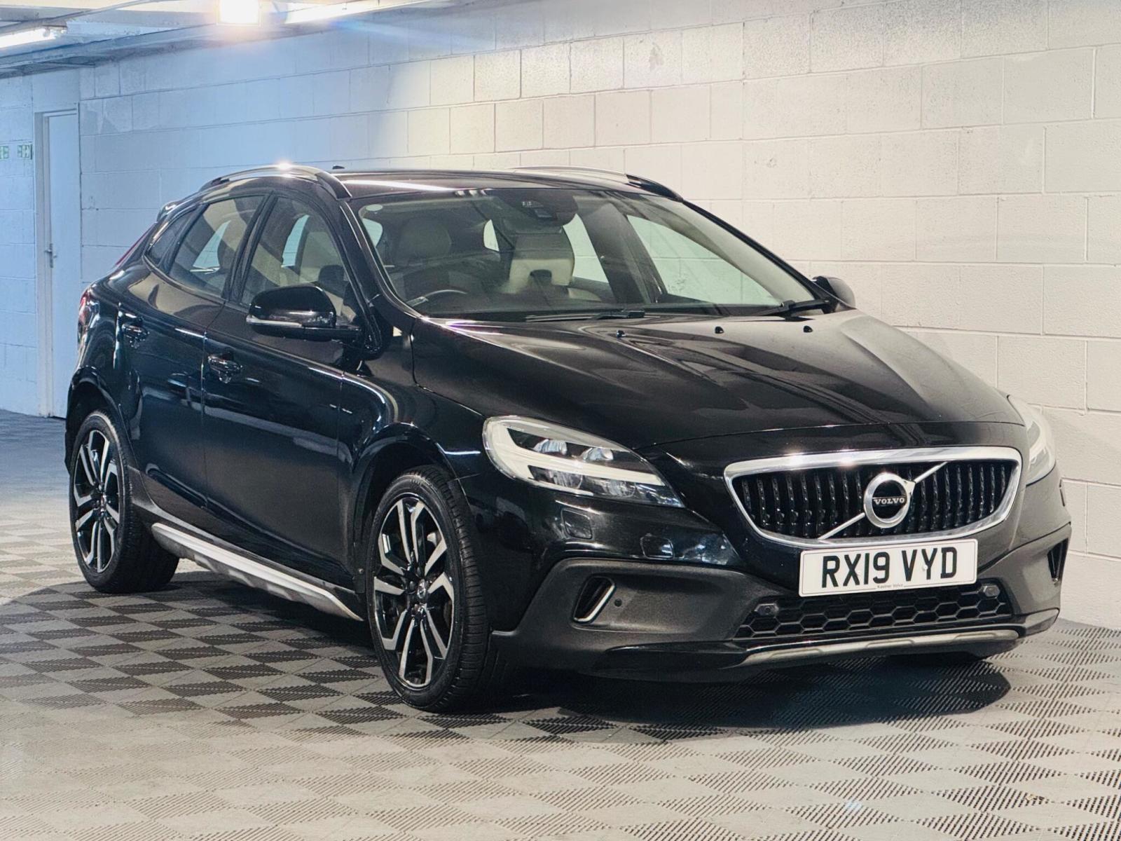 2019 Volvo V40 Cross Country