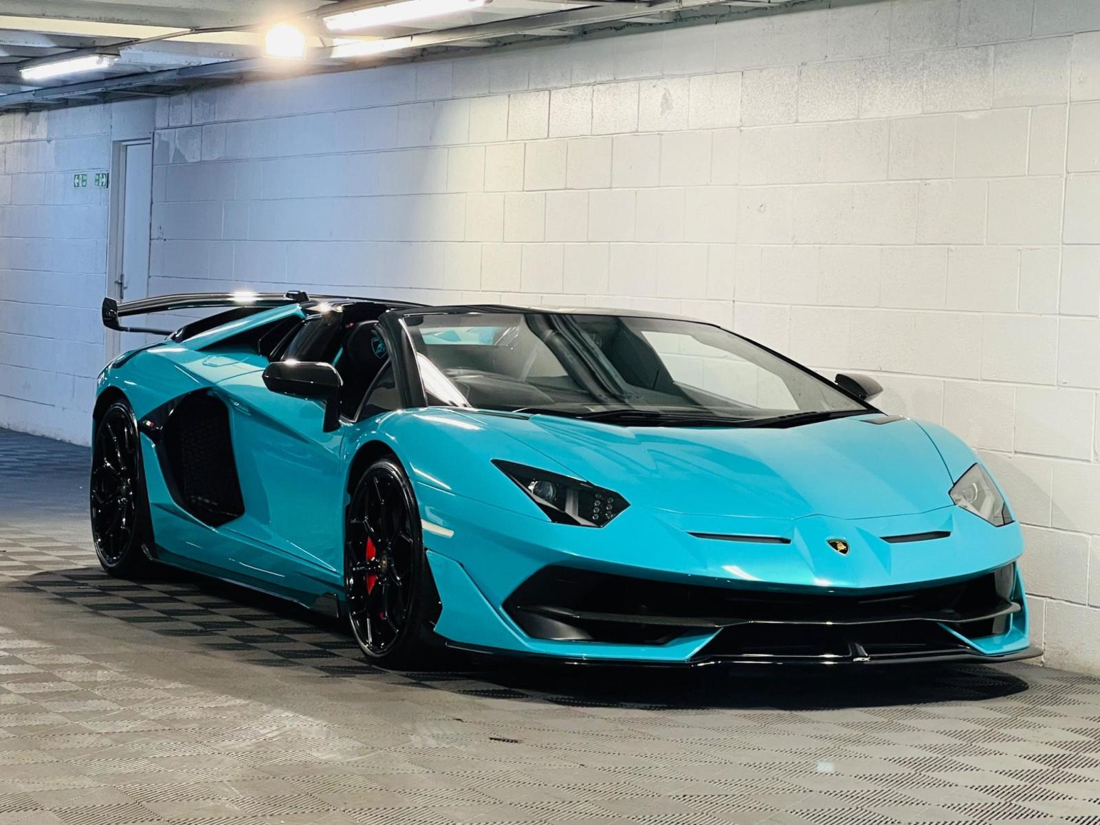 2020 Lamborghini Aventador