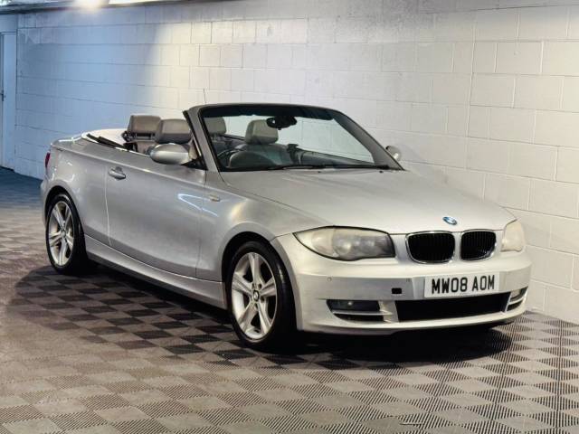 BMW 1 Series 2.0 118i SE 2dr Convertible Petrol SILVER