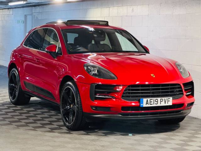 Porsche Macan 3.0 S 5dr PDK Estate Petrol RED