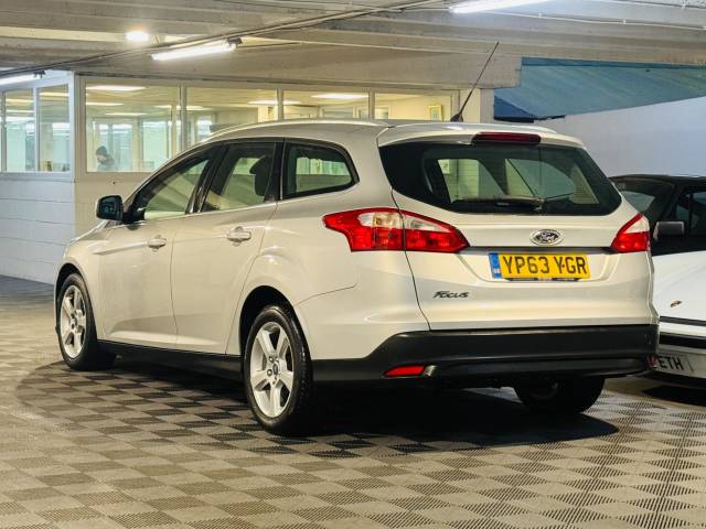 2014 Ford Focus 1.6 TDCi 115 Zetec Navigator 5dr