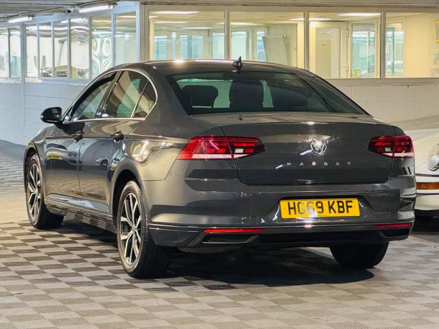2020 Volkswagen Passat 1.5 TSI EVO SEL 4dr