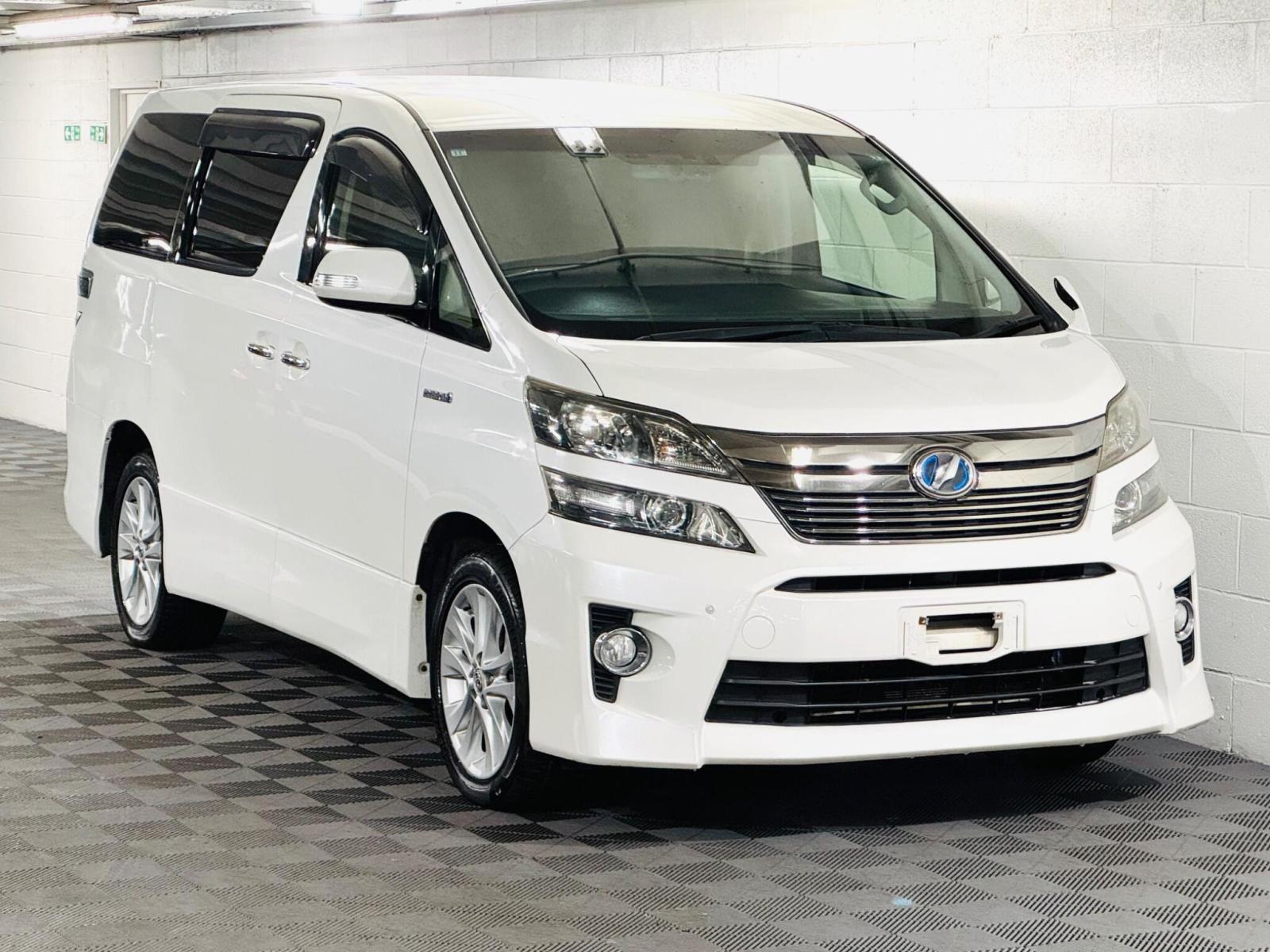 2012 Toyota Vellfire