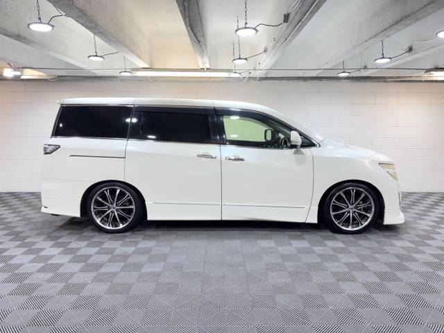 2012 Nissan Elgrand 2.5 250 Highway Star Urban Chrome Auto