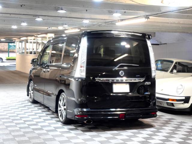 2013 Nissan Serena 2.0 S-Hybrid Highway Star Auto IMPUL 5DR