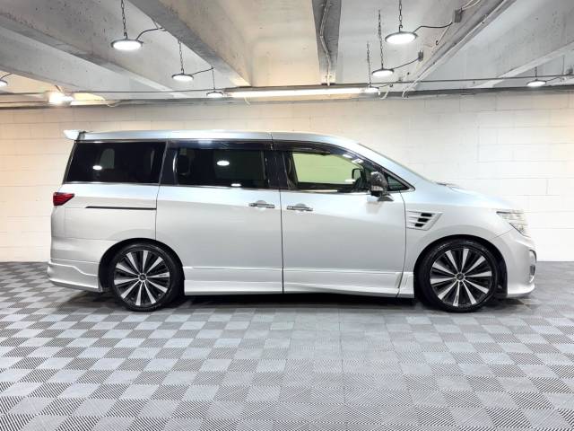 2012 Nissan Elgrand 350 3.5 Highway Star Premium Auto IMPUL