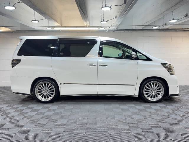 2010 Toyota Vellfire 2.4Z Platinum Selection AUTO 7 Seat ULEZ