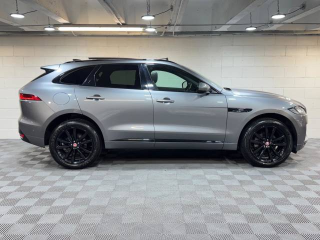2019 Jaguar F-Pace 2.0d R-Sport 5dr Auto AWD