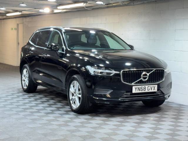 Volvo XC60 2.0 D4 Momentum 5dr AWD Estate Diesel BLACK