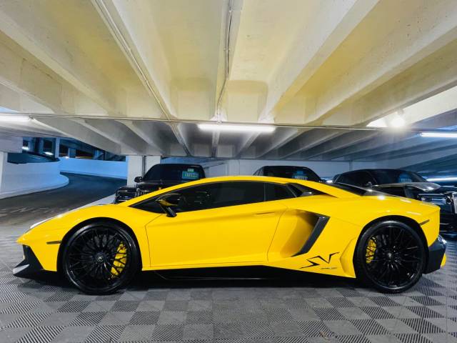 2016 Lamborghini Aventador 6.5 LP 700-4 2dr ISR
