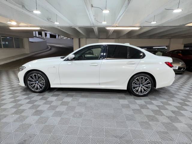 2021 BMW 3 Series 2.0 330e M Sport 4dr Step Auto