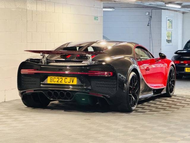 2022 Bugatti Chiron 8.0