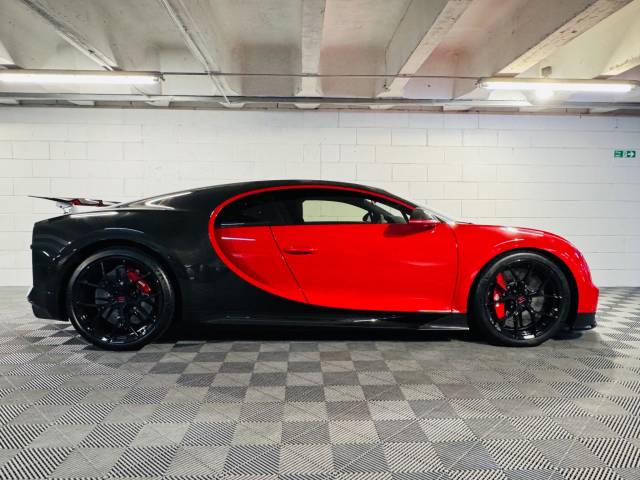 2022 Bugatti Chiron 8.0