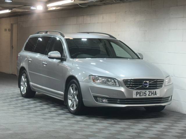 Volvo V70 2.0 D4 [181] SE Nav 5dr Geartronic Estate Diesel SILVER