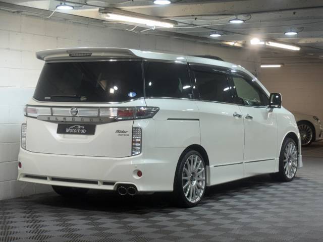 2013 Nissan Elgrand 3.5 350 RIDER BLACKLINE SUNROOF Model