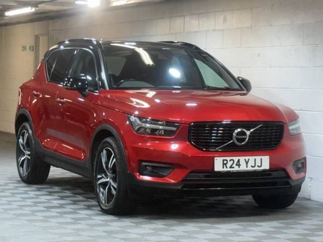 Volvo XC40 1.5 T5 Recharge PHEV R DESIGN 5dr Auto Estate Petrol / Electric Hybrid RED