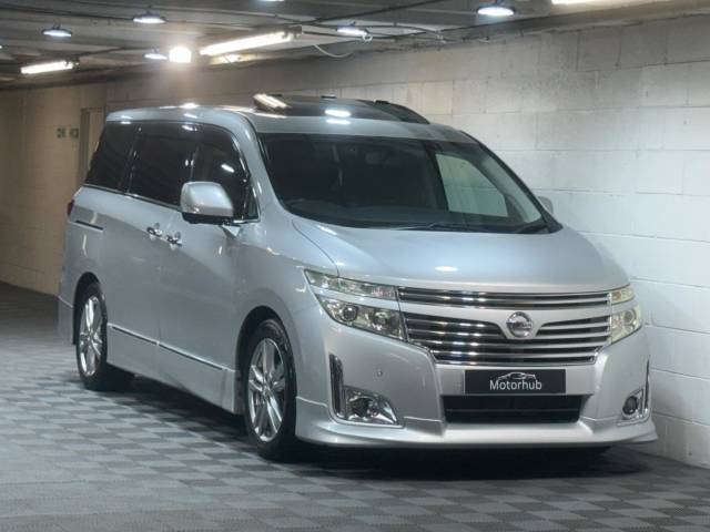 2011 Nissan Elgrand 3.5 350 Highway Star PREMIUM + SUNROOF