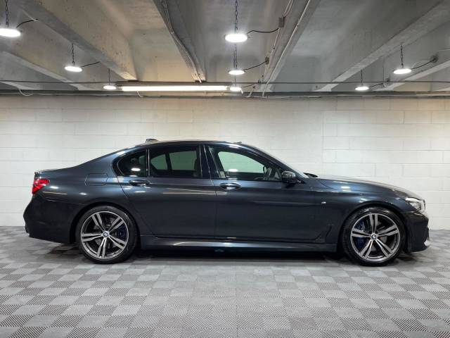 2017 BMW 7 Series 4.4 750i M Sport 4dr Auto