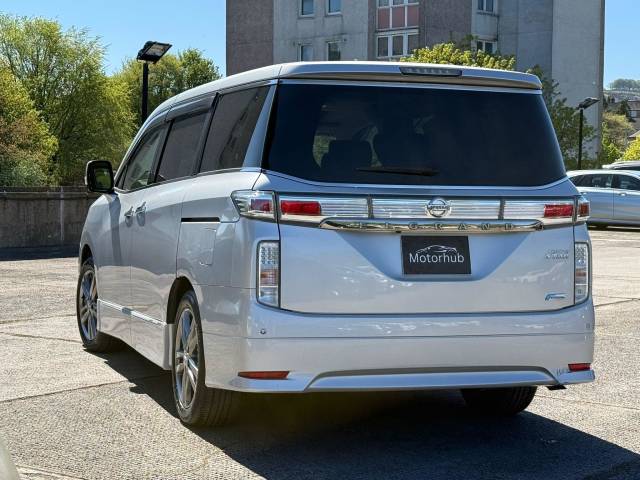 2013 Nissan Elgrand 2.5 250 Highway Star Urban Chrome S/ROOF