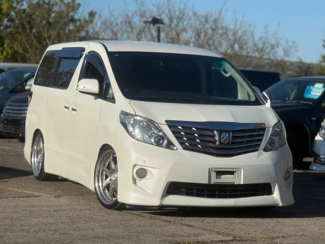 Toyota Alphard 3.0 350S C Package 3.5 V6 Auto 7 Seat MPV Petrol White