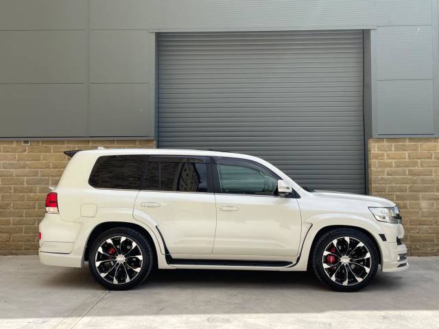 2015 Toyota Land Cruiser 4.6 AX G Selection WALD BLACK BISON ULEZ