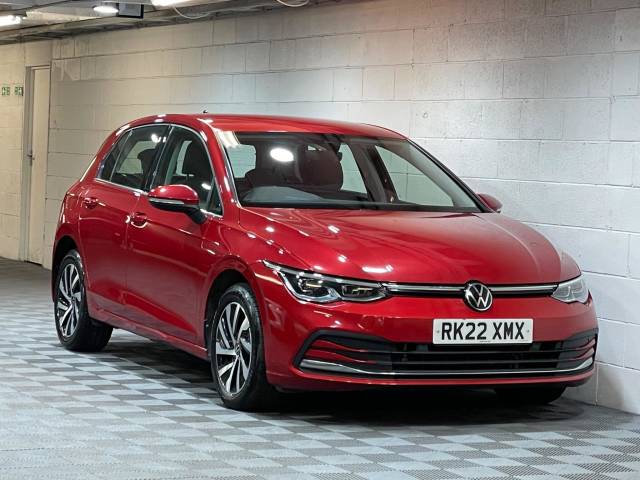 Volkswagen Golf 1.4 TSI eHybrid Style 5dr DSG Hatchback Petrol / Electric Hybrid RED